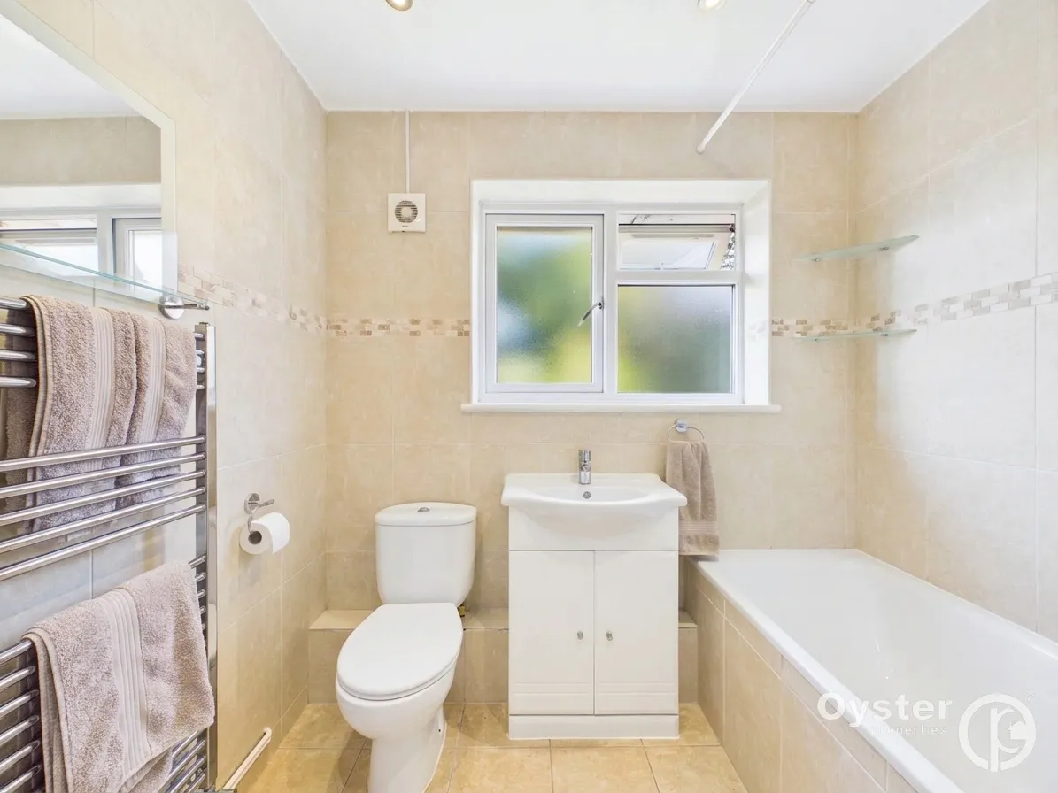 Malcolm Court, Stanmore, HA7, photo 6