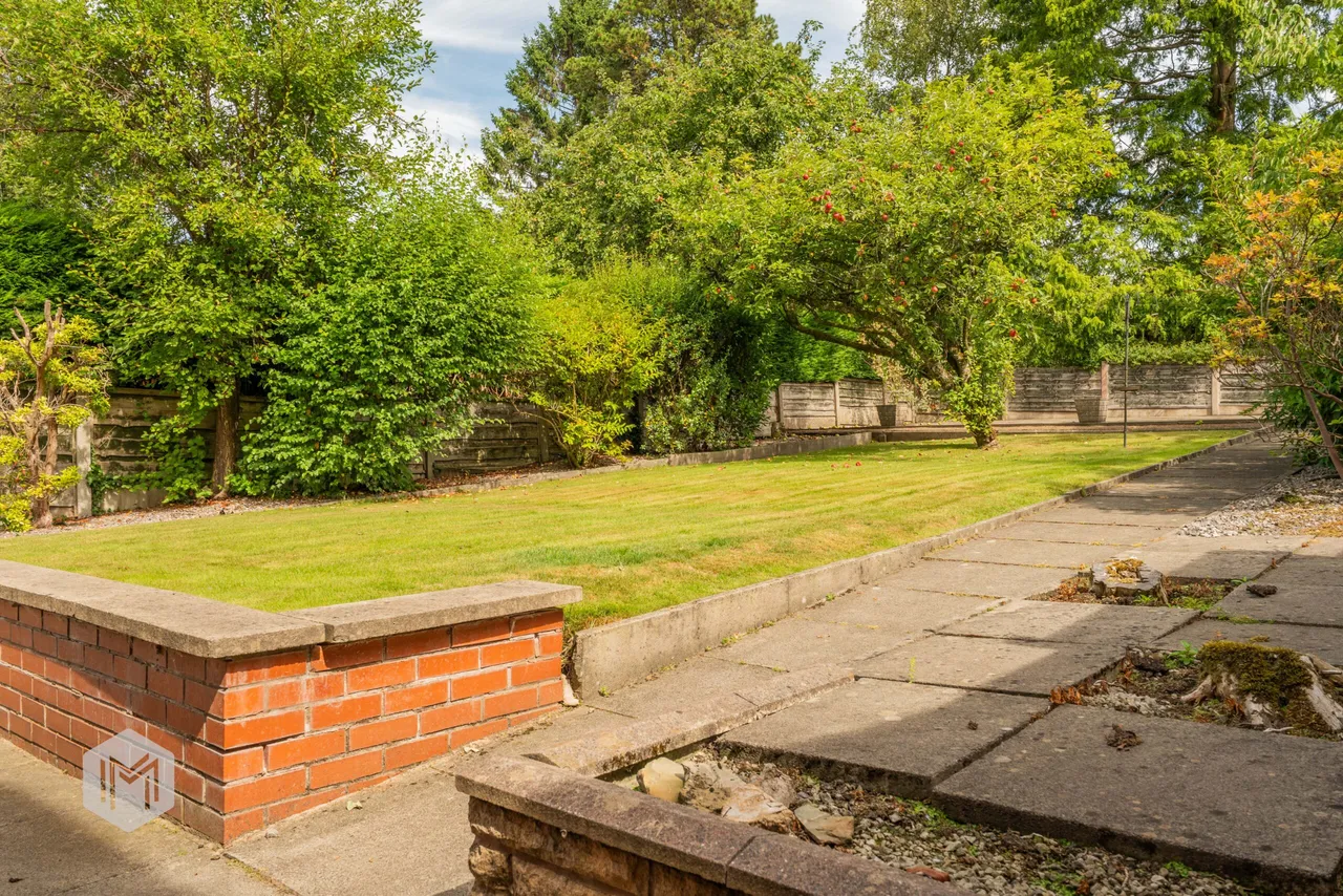 Riding Gate, Bolton, BL2 4DH, photo 13