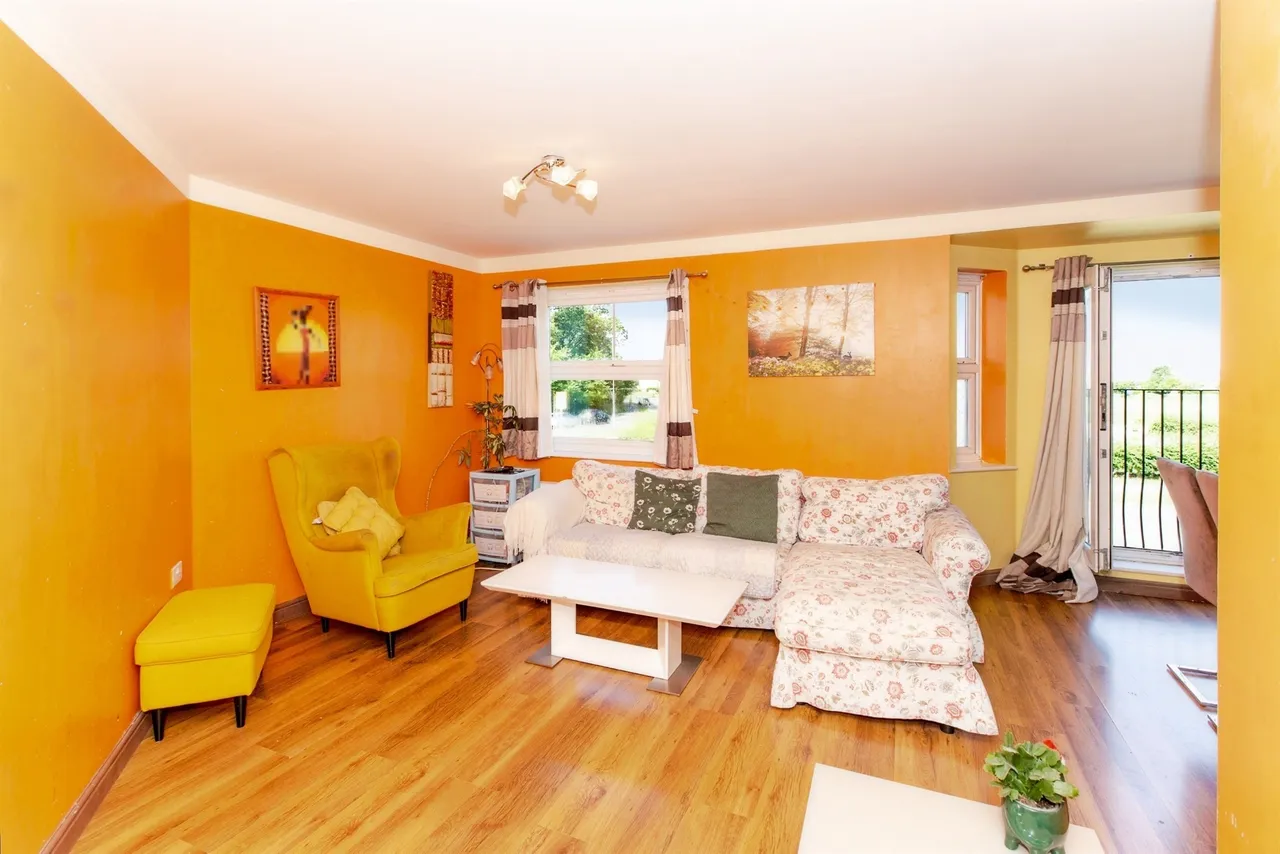Lancaster Gate, Upper Cambourne, CB23, photo 7
