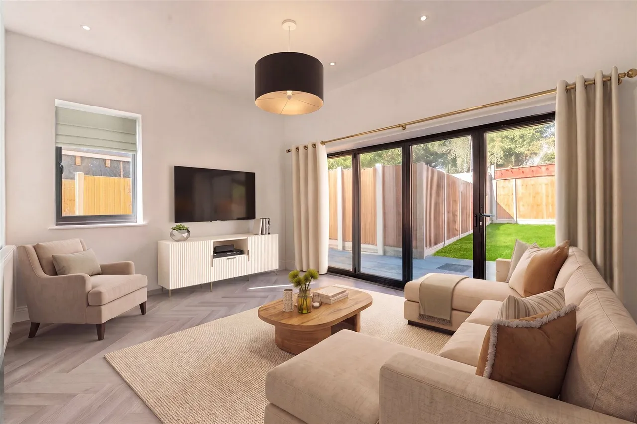 3 bed house for sale — Salesbury Drive, Billericay, Essex, CM11