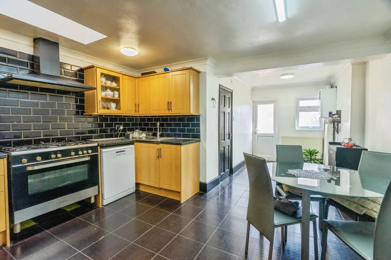 Melbourne Road, London, E17, photo 11
