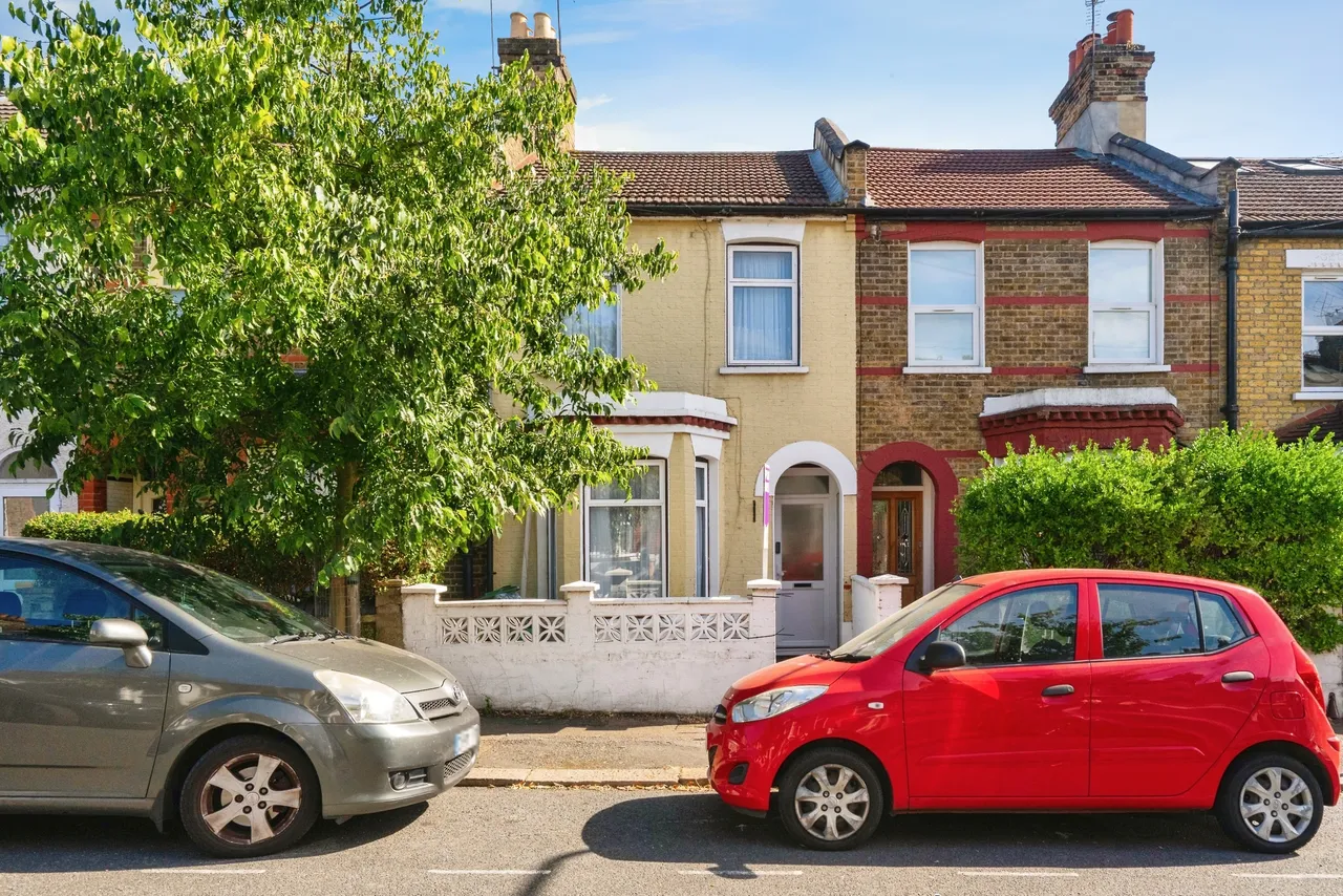 Melbourne Road, London, E17, photo 2