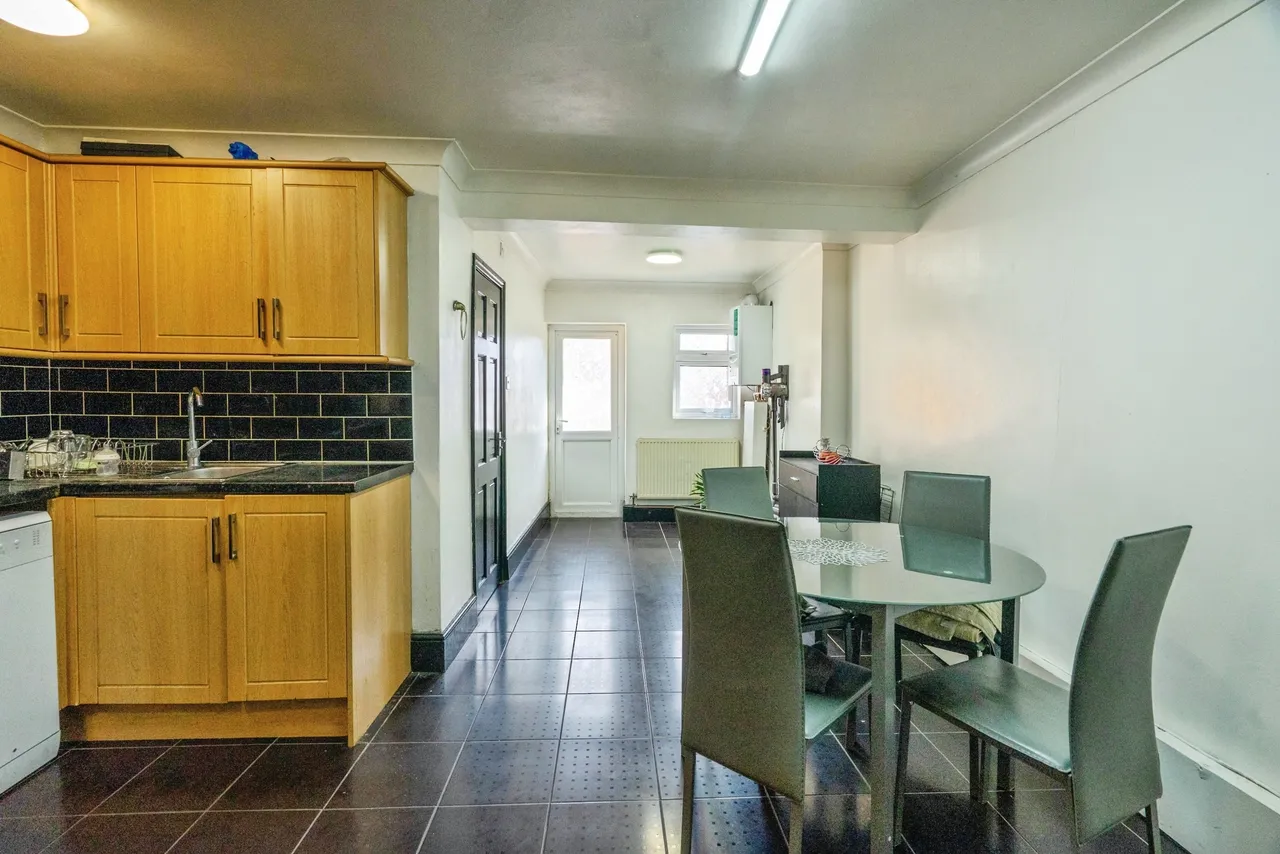 Melbourne Road, London, E17, photo 9