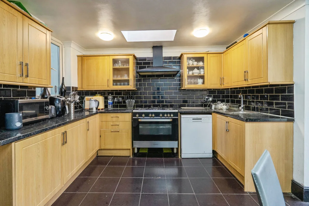 Melbourne Road, London, E17, photo 10