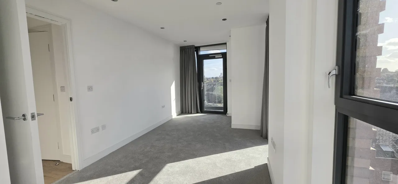 Montrose Crescent, Wembley, HA0, photo 5