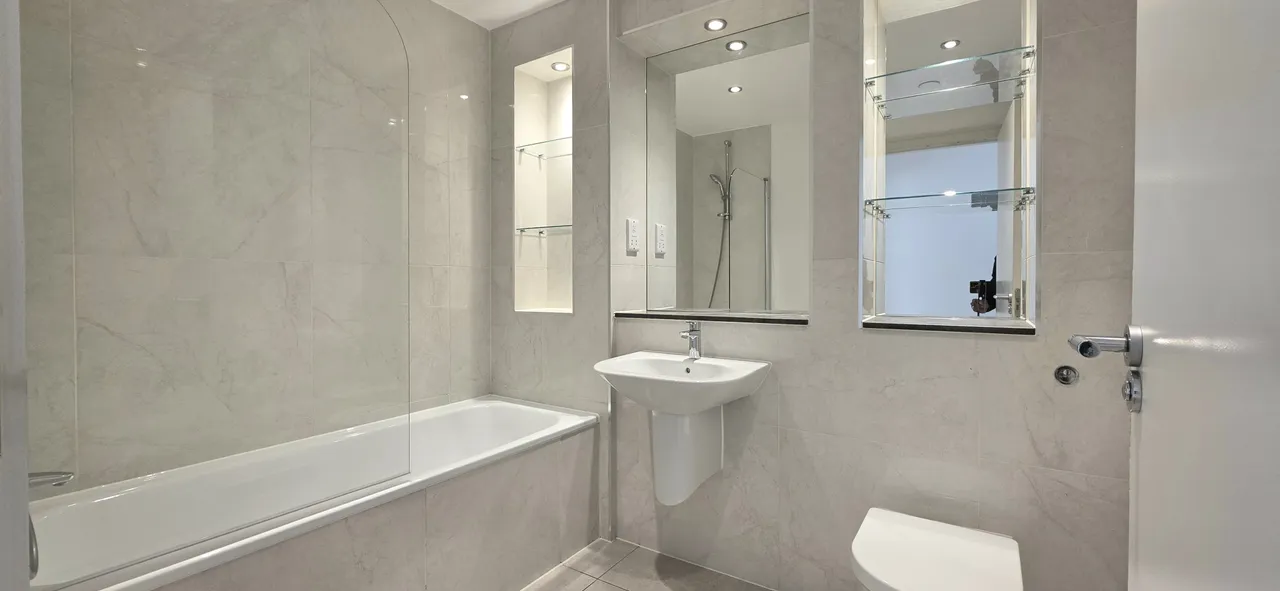 Montrose Crescent, Wembley, HA0, photo 8