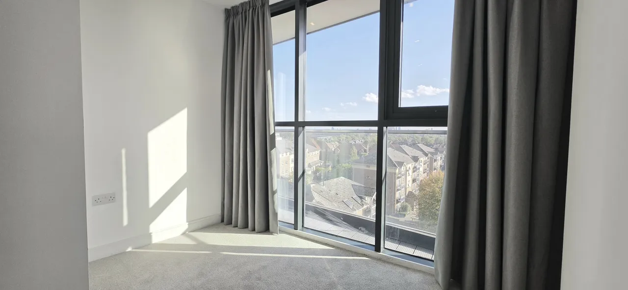 Montrose Crescent, Wembley, HA0, photo 7