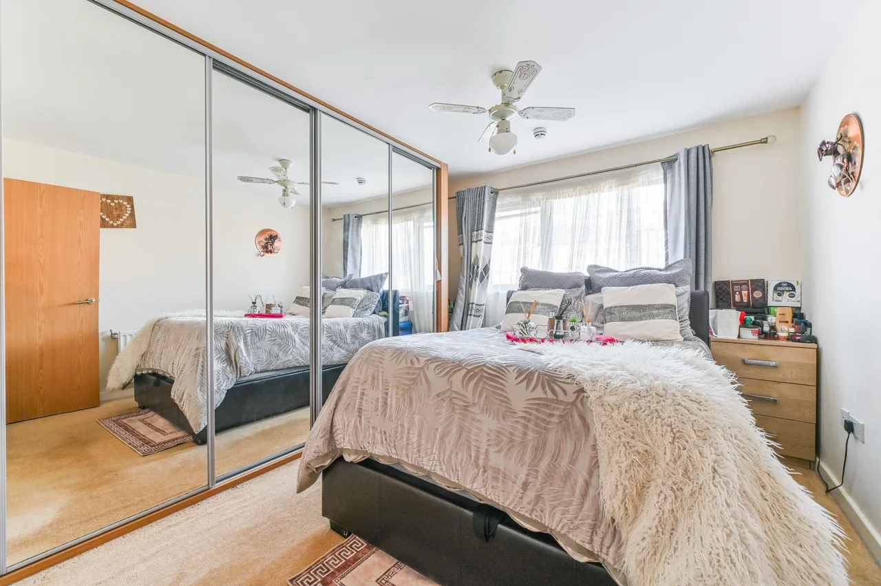 2 Fielding House, 45 Cairns Avenue, London, photo 6