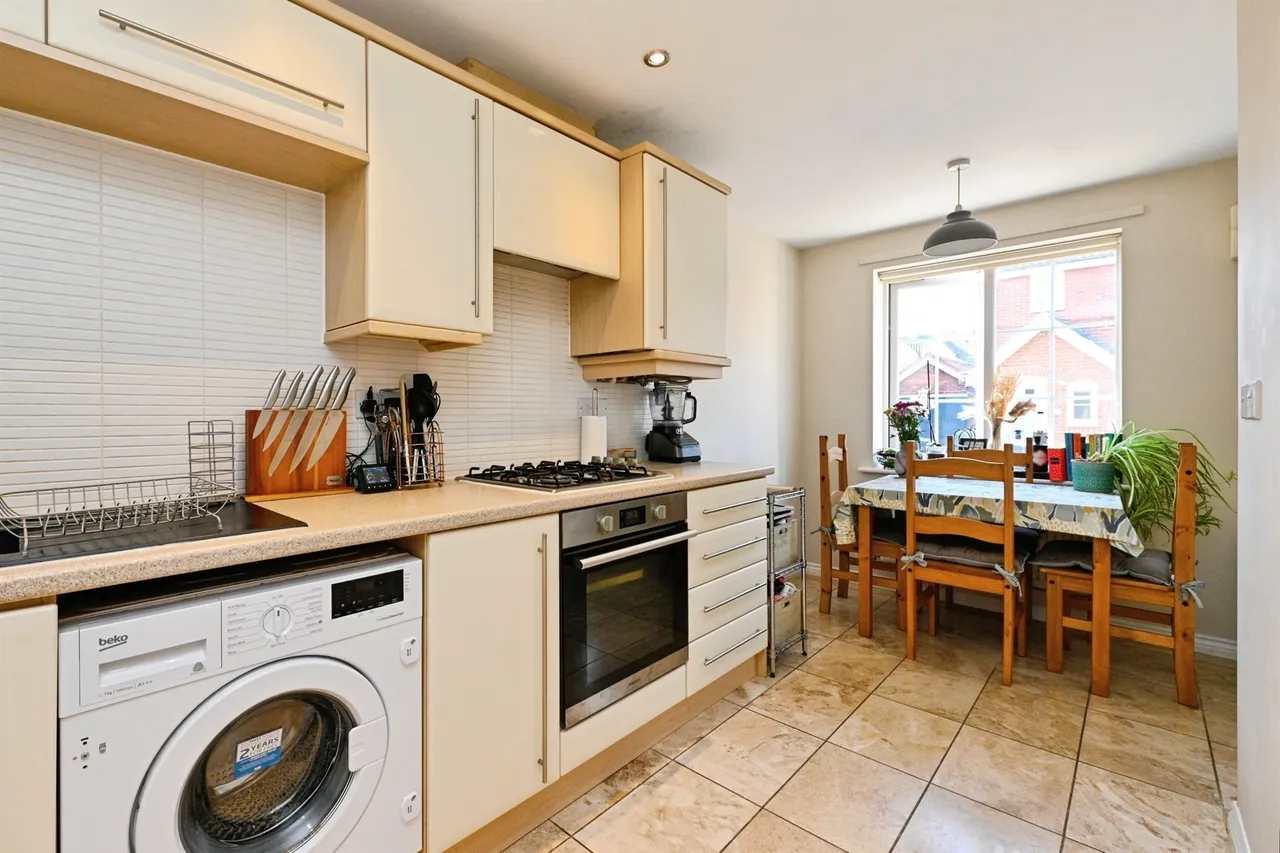 Consort Road, South Wootton, PE30, photo 3