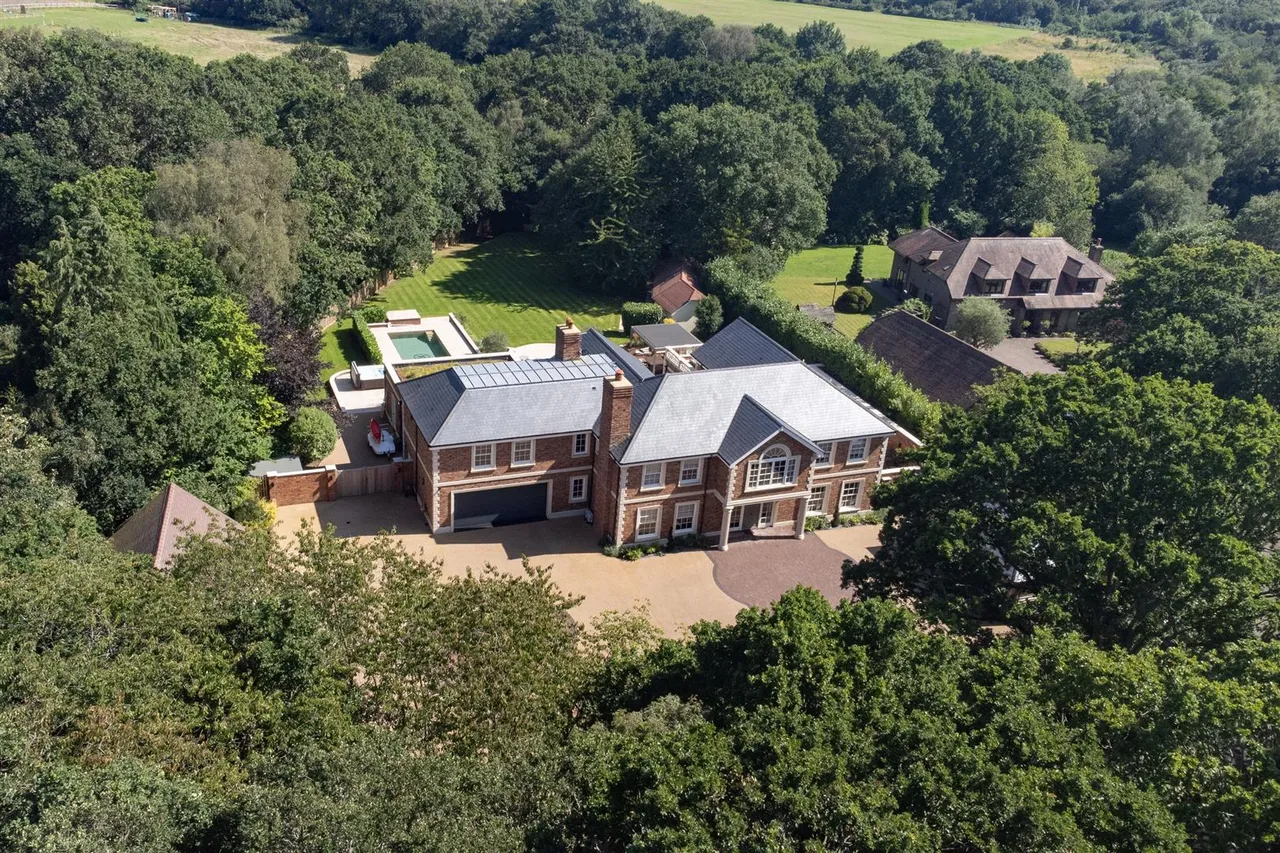 5 bed house for sale — Fleet End Bottom, Warsash
