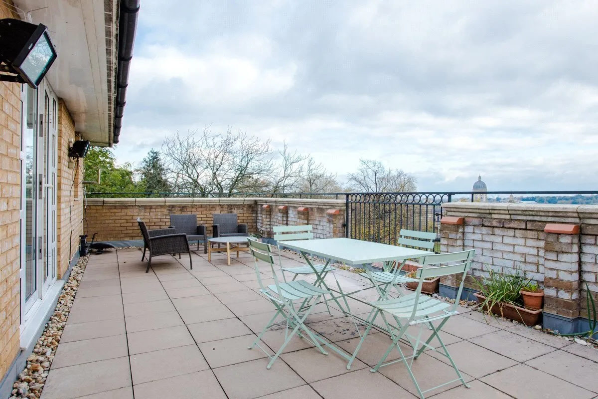 Sparkford Gardens, London, N11, photo 6