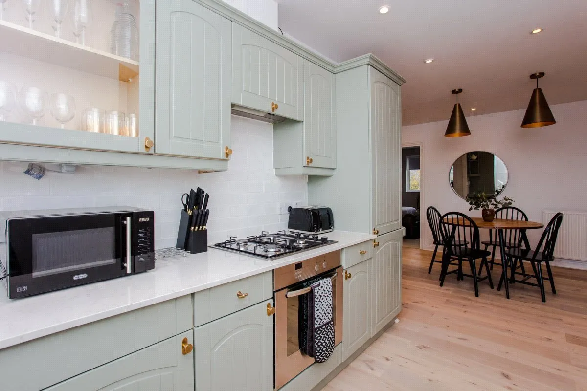 Sparkford Gardens, London, N11, photo 27