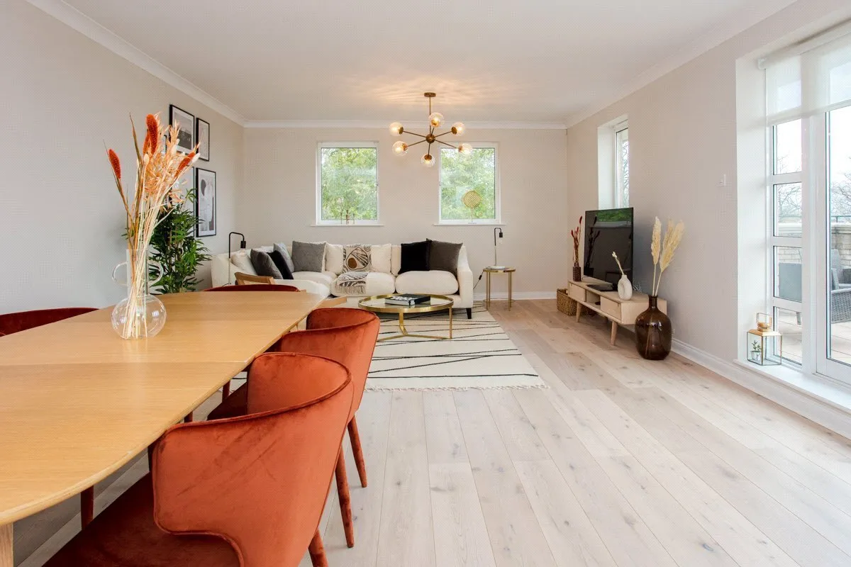 Sparkford Gardens, London, N11, photo 22