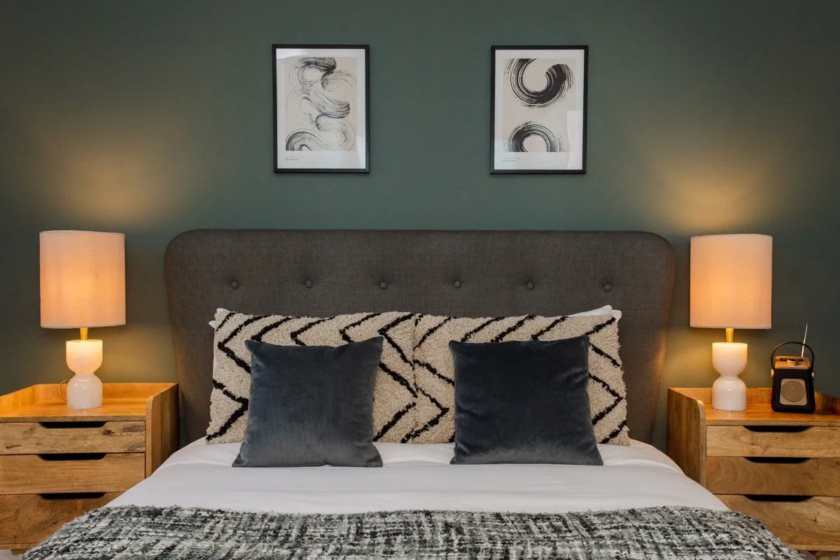 Sparkford Gardens, London, N11, photo 33