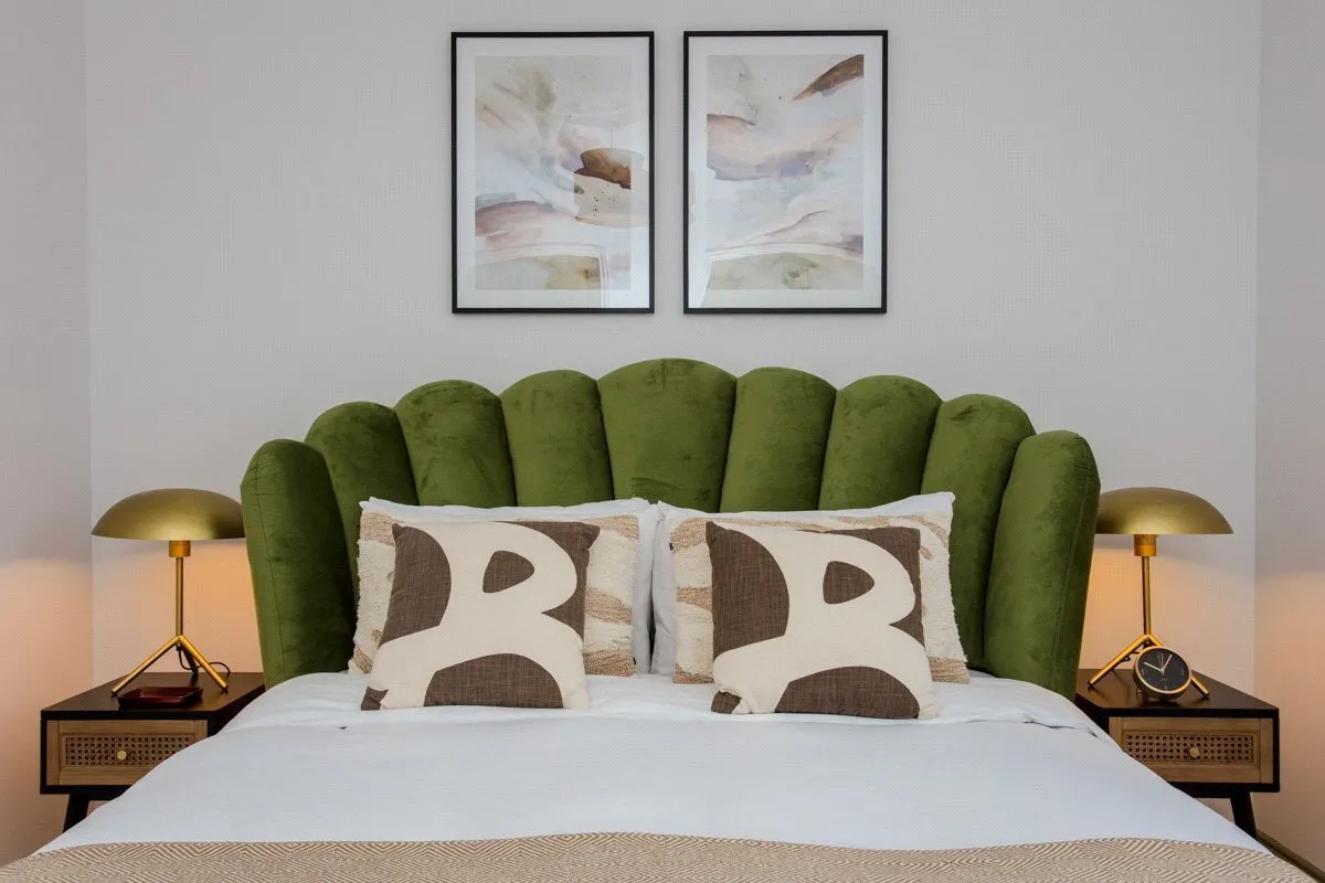 Sparkford Gardens, London, N11, photo 15