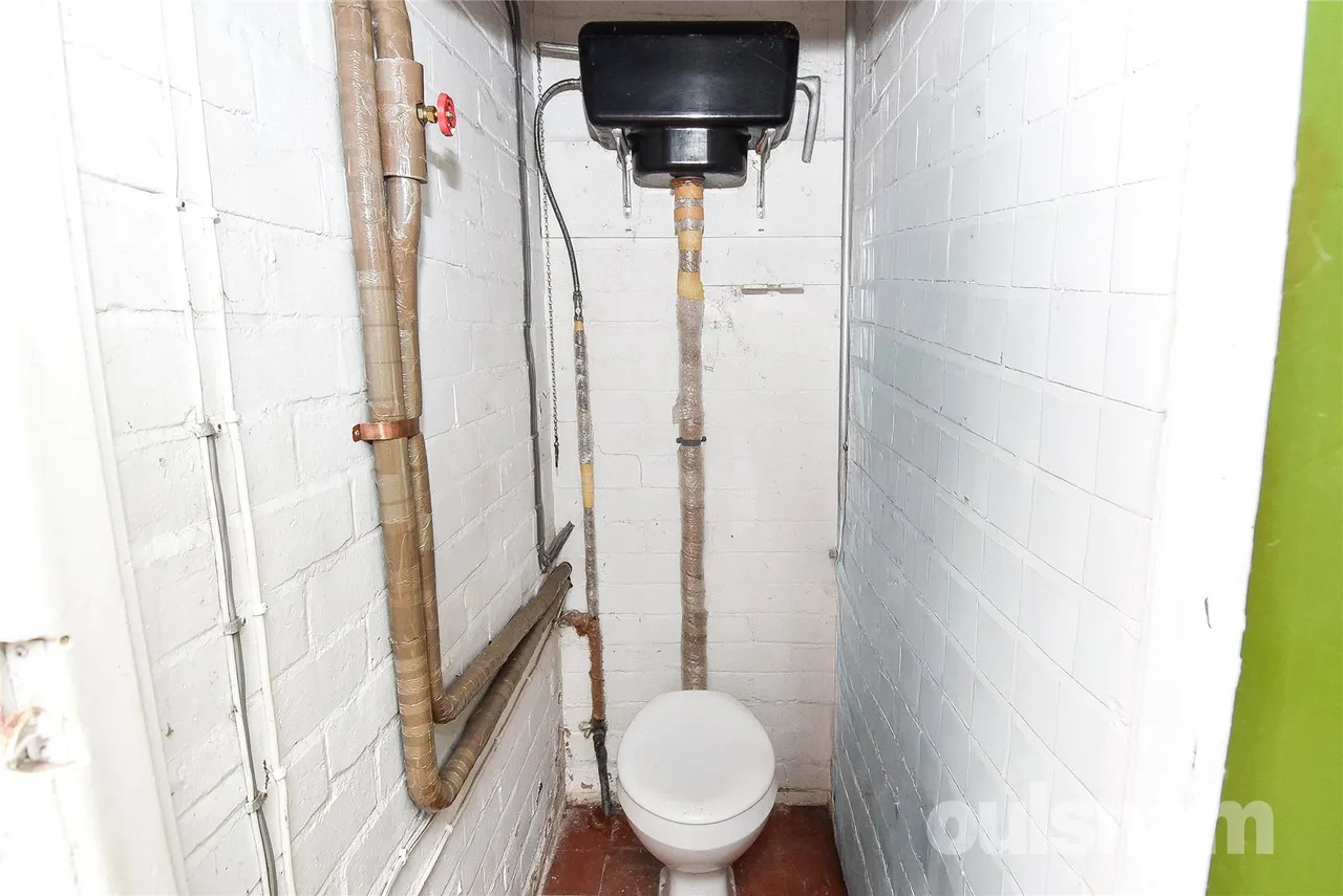 Dulvern Grove, Kings Heath, Birmingham, West Midlands, B14 6LX, photo 12