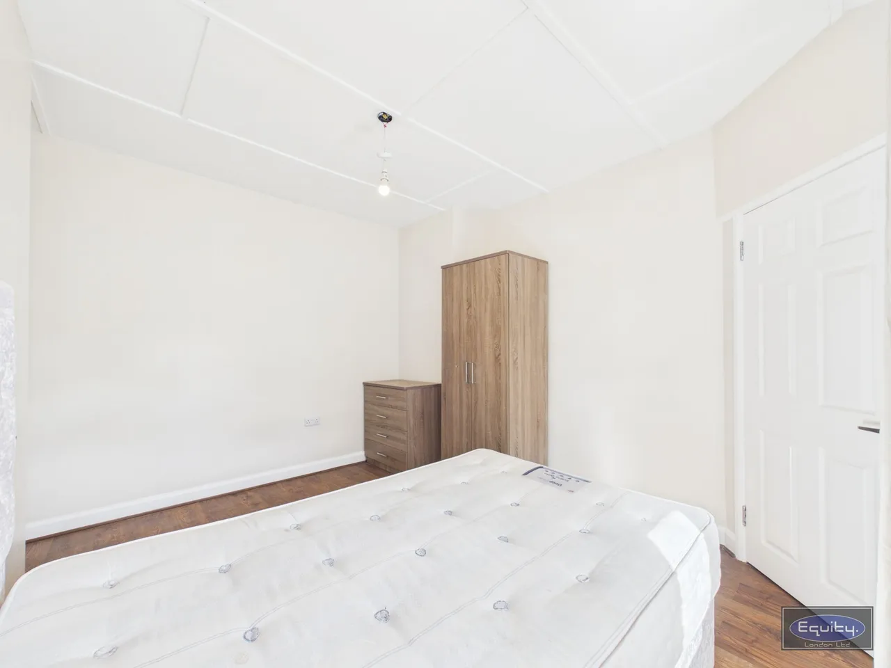 Keeling Road, London, SE9, photo 16