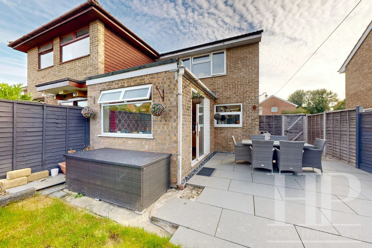Sheppey Close, Crawley, RH11, photo 3