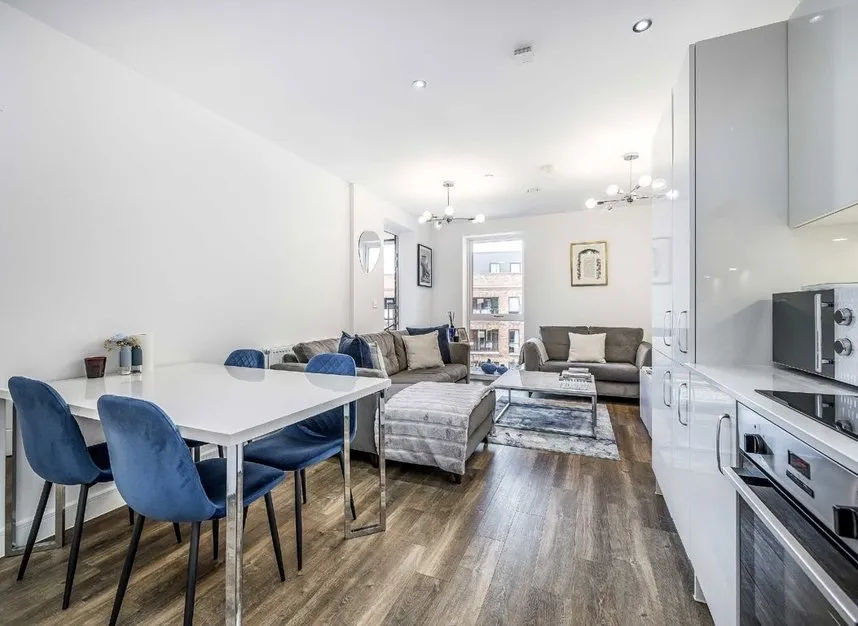 Oakleigh Road North, Whetstone, N20, photo 3