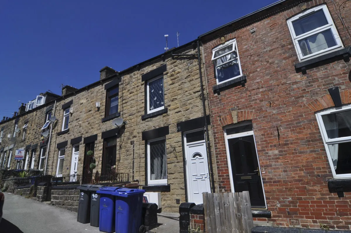 1 bed house to rent, Corporation Street, Barnsley