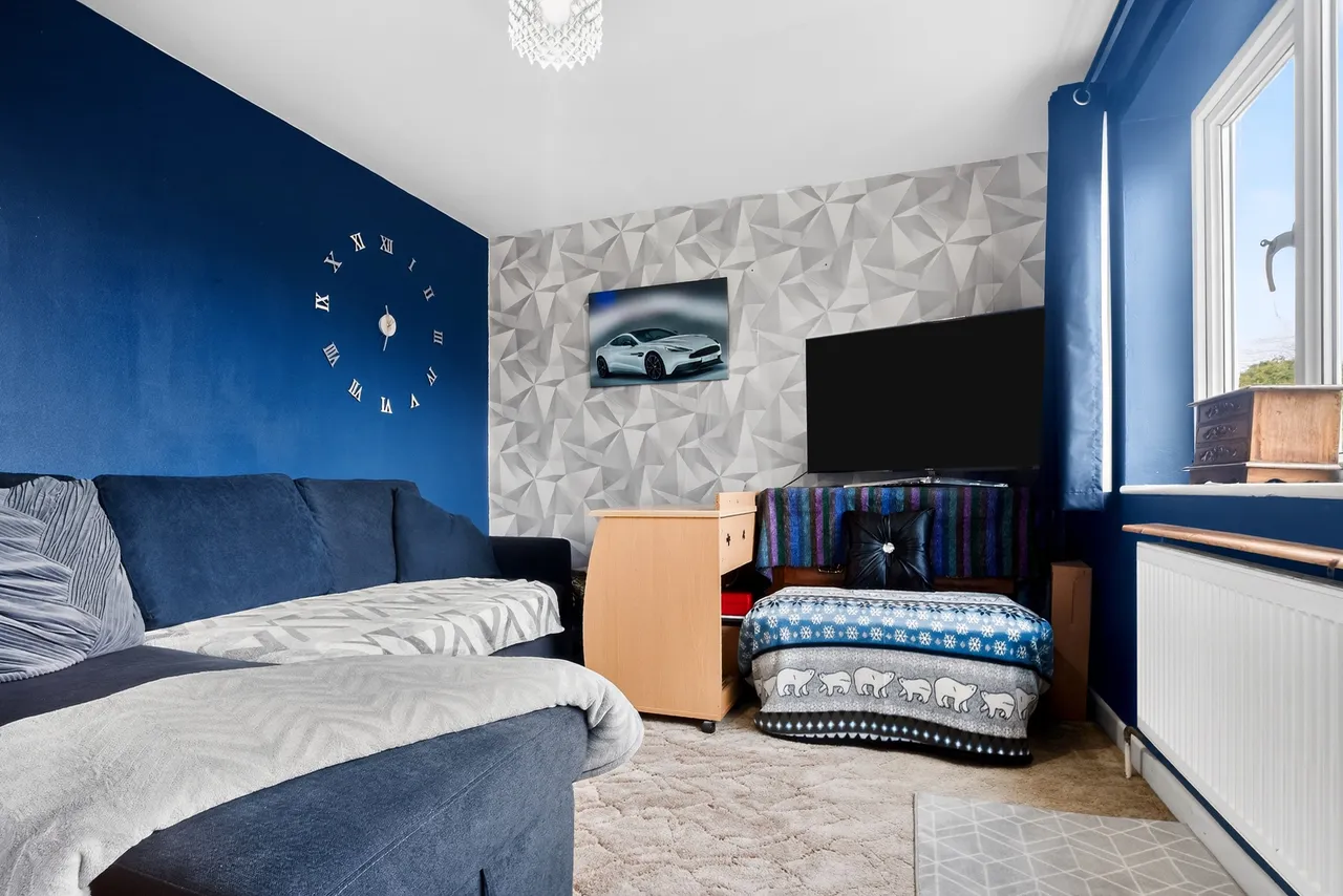 Radnor Park, Corston, SN16, photo 19