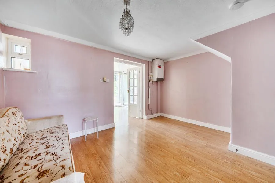 Balmoral Drive, Woking, GU22, photo 7