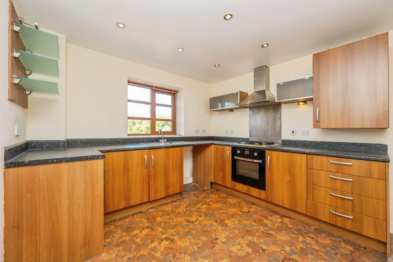 Arden Mews, Kingsbury, B78, photo 4