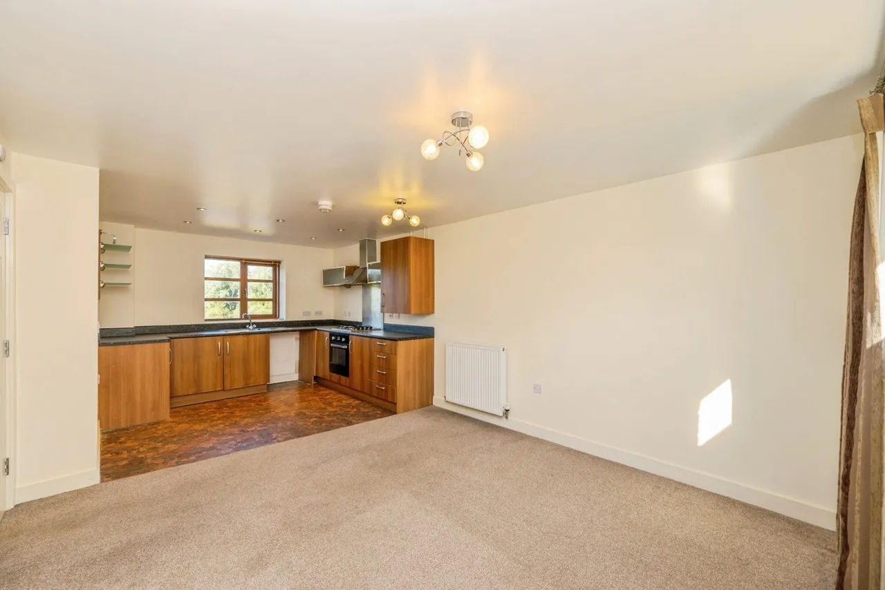 Arden Mews, Kingsbury, B78, photo 5