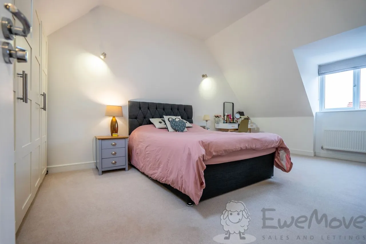 Saffron Avenue, Wymondham, NR18, photo 4