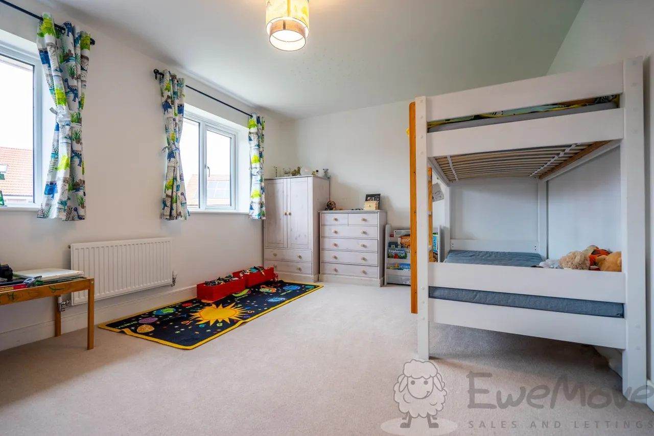 Saffron Avenue, Wymondham, NR18, photo 6