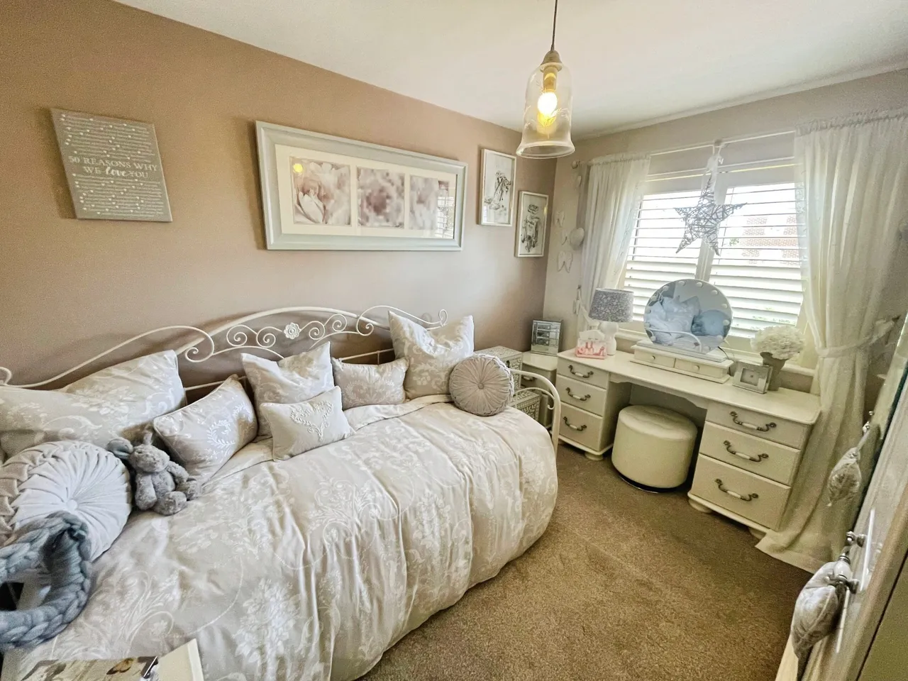 Wiltshire Crescent, Basingstoke, Basingstoke, RG22 5FD, photo 14