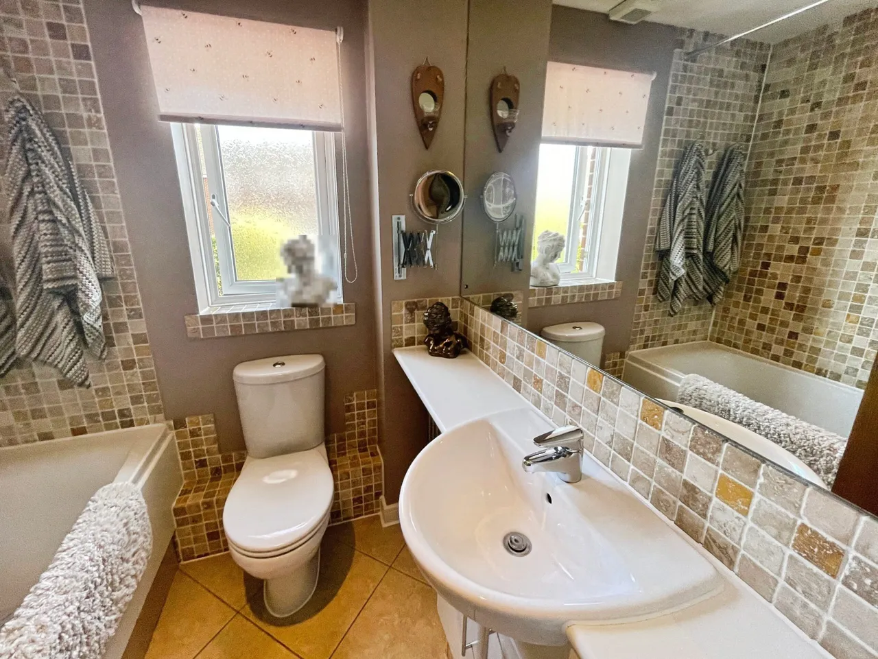 Wiltshire Crescent, Basingstoke, Basingstoke, RG22 5FD, photo 17