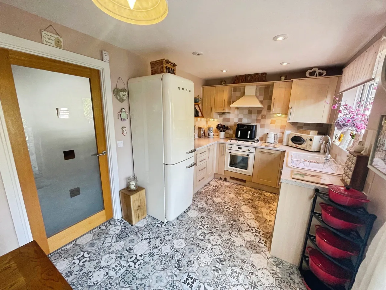 Wiltshire Crescent, Basingstoke, Basingstoke, RG22 5FD, photo 8