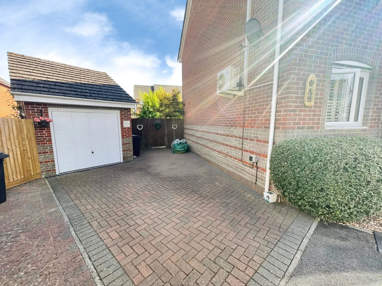 Wiltshire Crescent, Basingstoke, Basingstoke, RG22 5FD, photo 24