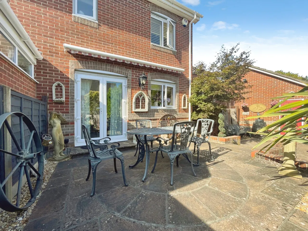 Wiltshire Crescent, Basingstoke, Basingstoke, RG22 5FD, photo 19