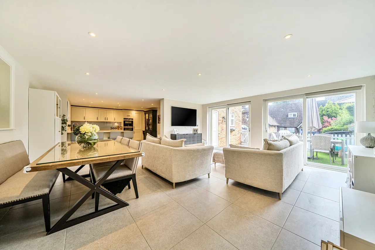 West Street, Reigate, RH2, photo 4