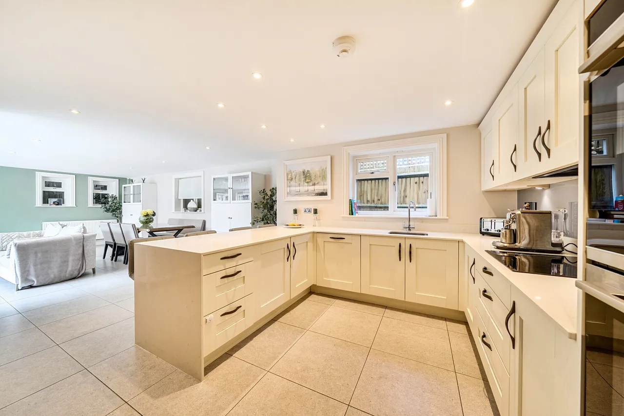 West Street, Reigate, RH2, photo 9