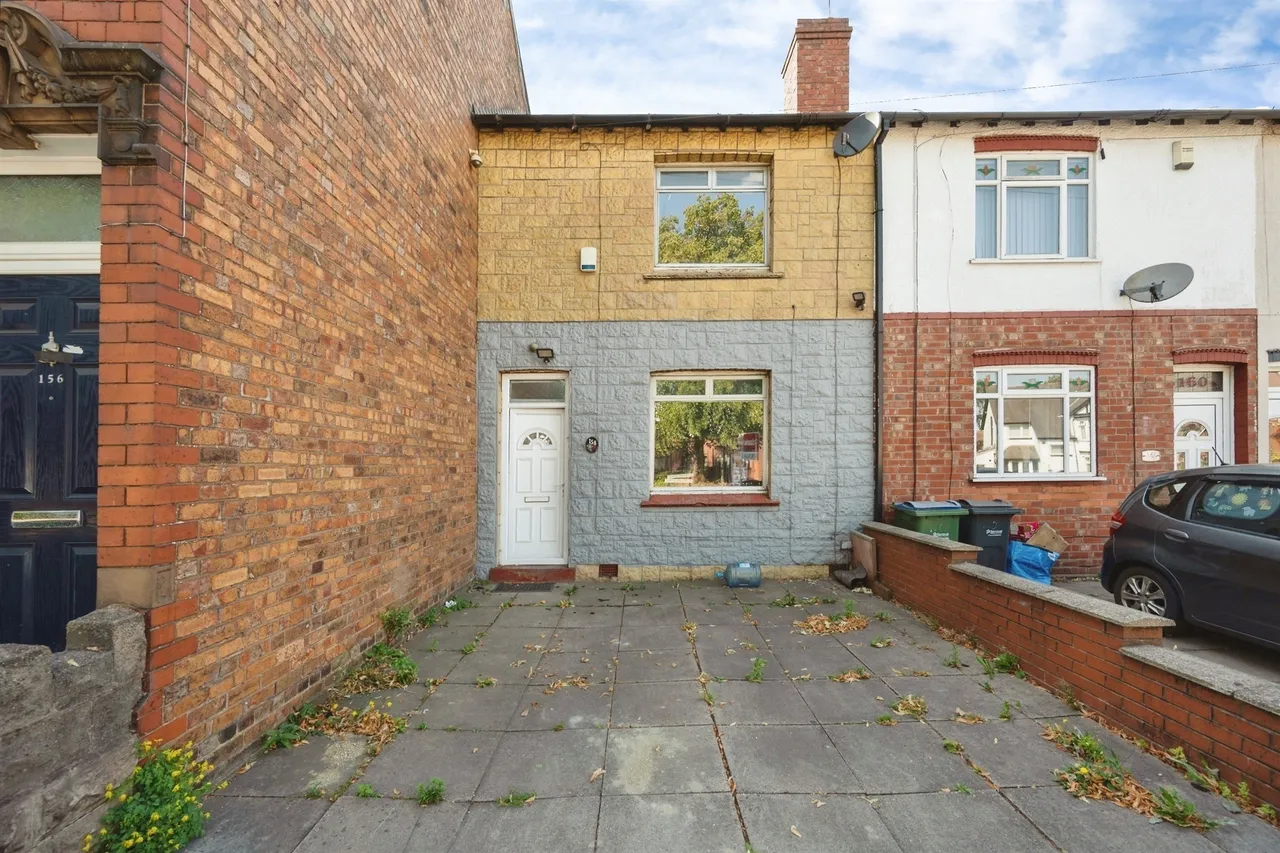 2 bed house for sale — Hallam Street, West Bromwich