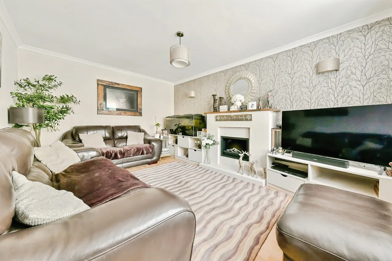 York Road, Stevenage, SG1, photo 3