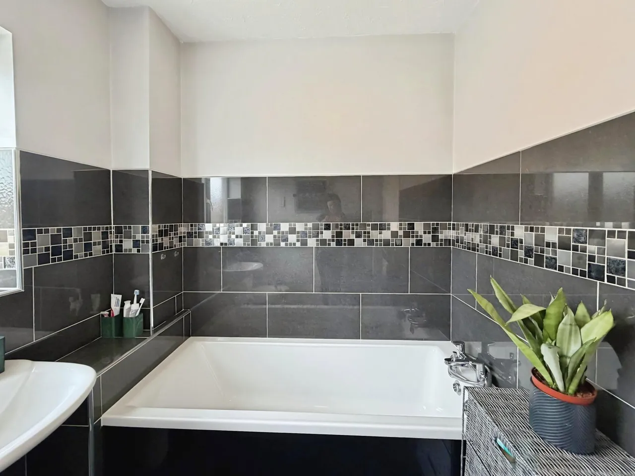 Cavendish Avenue, Pontefract, WF8, photo 30