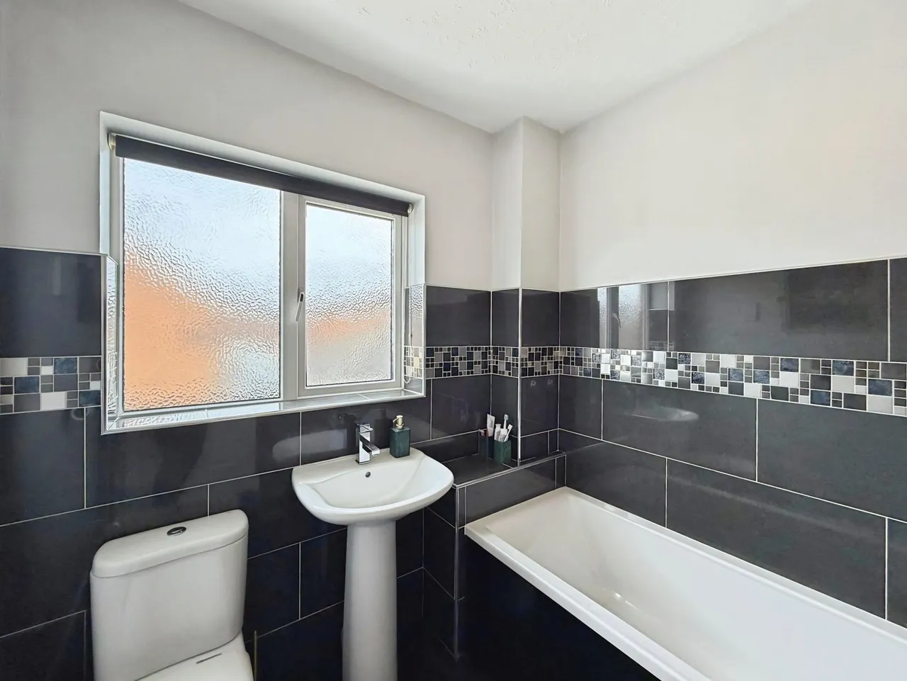 Cavendish Avenue, Pontefract, WF8, photo 32