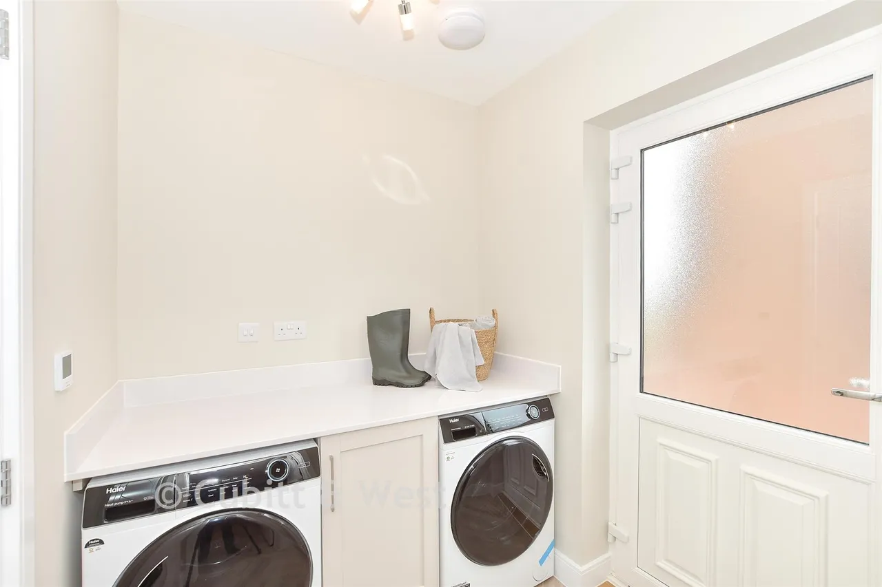 Wittering Place, West Wittering, PO20, photo 9