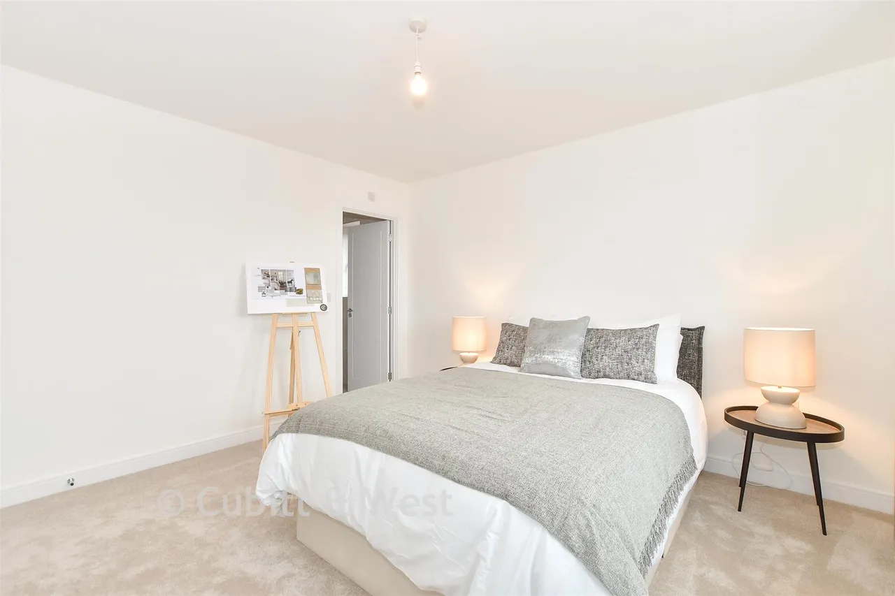 Wittering Place, West Wittering, PO20, photo 19