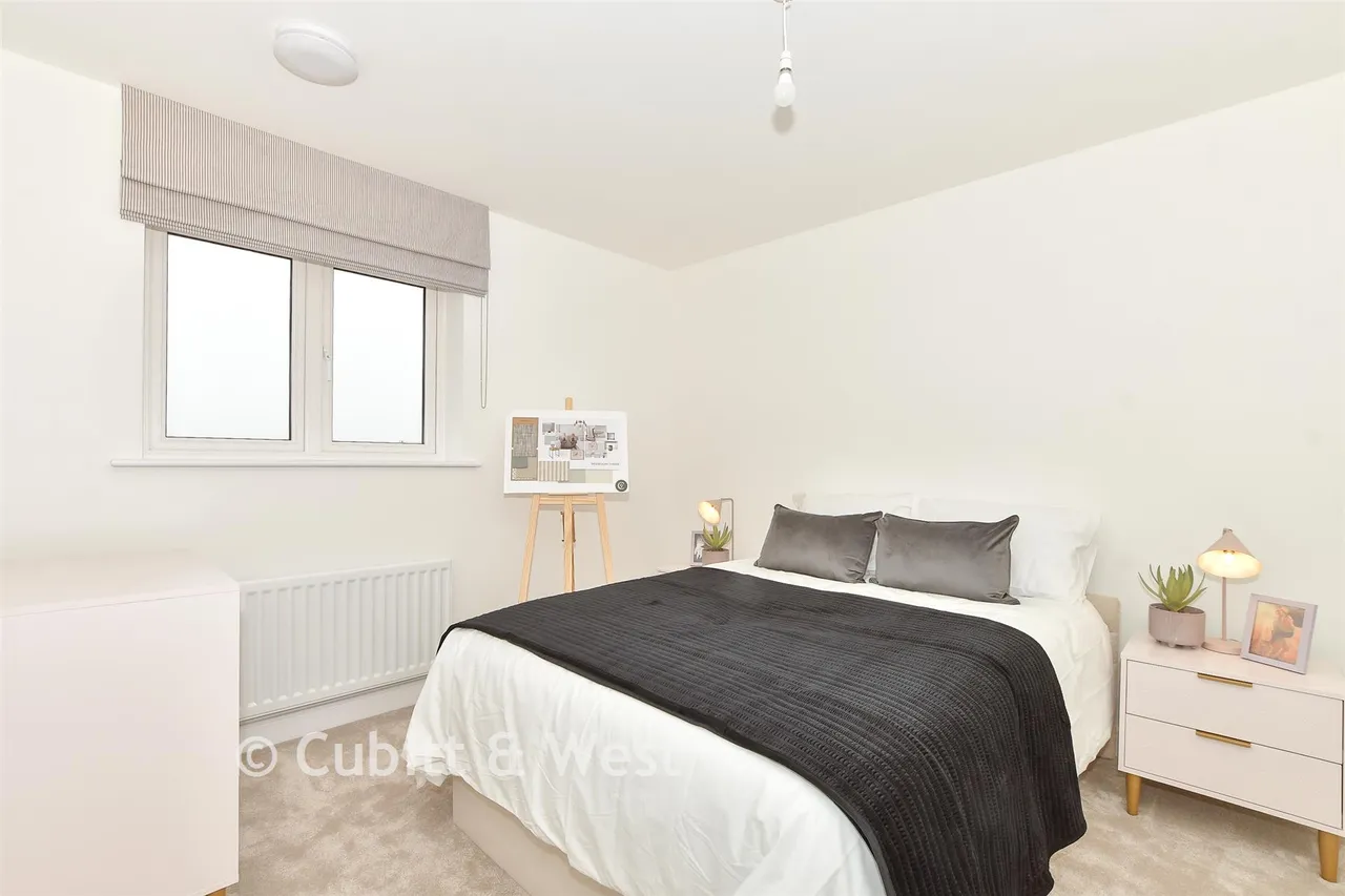 Wittering Place, West Wittering, PO20, photo 22