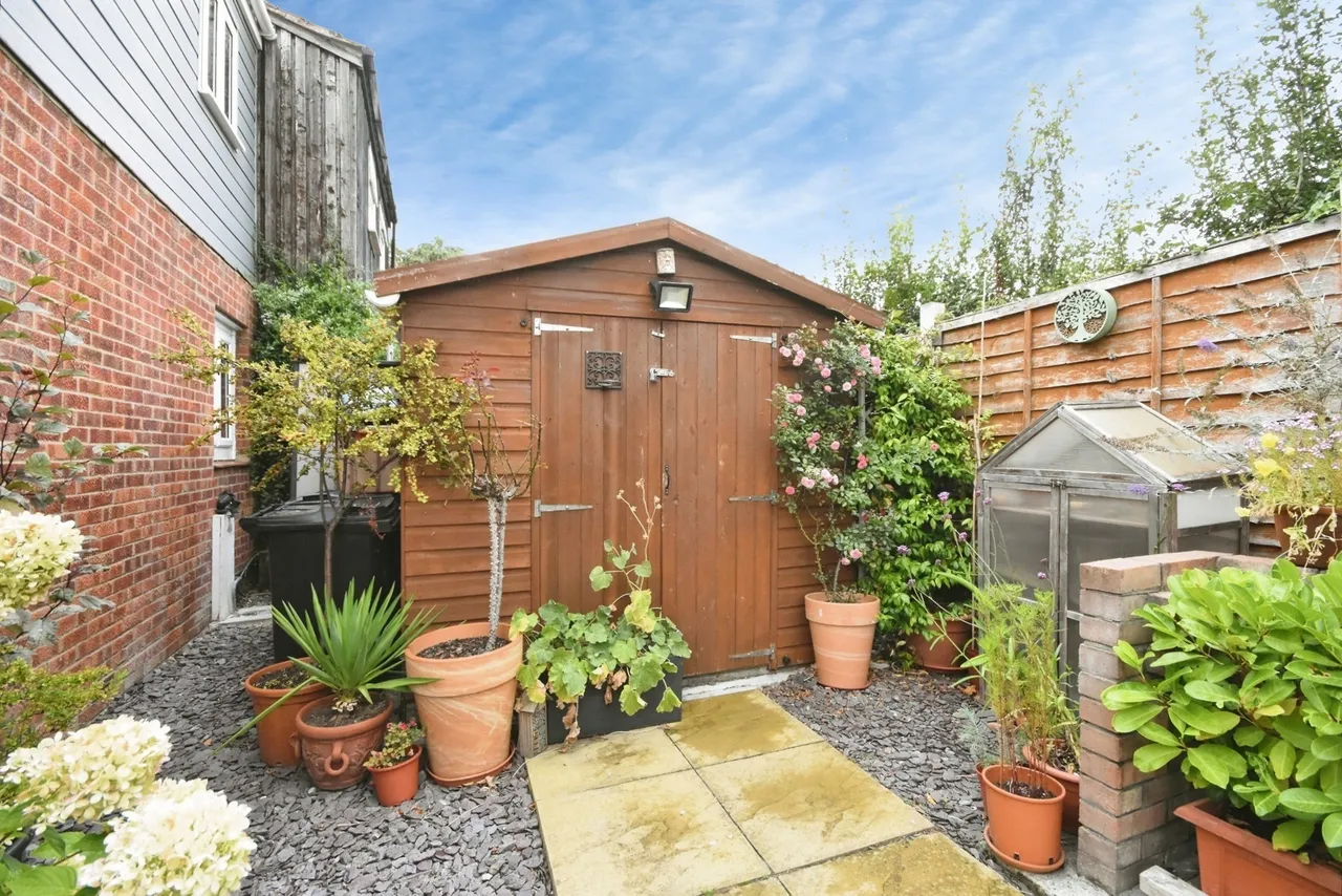 Rectory Road, Pitsea, Basildon, Essex, SS13, photo 18
