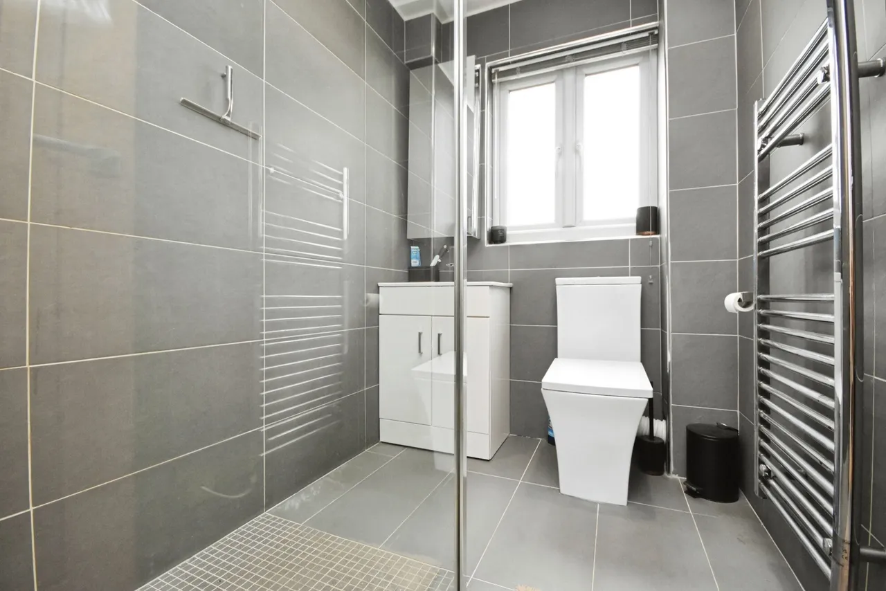Rectory Road, Pitsea, Basildon, Essex, SS13, photo 13