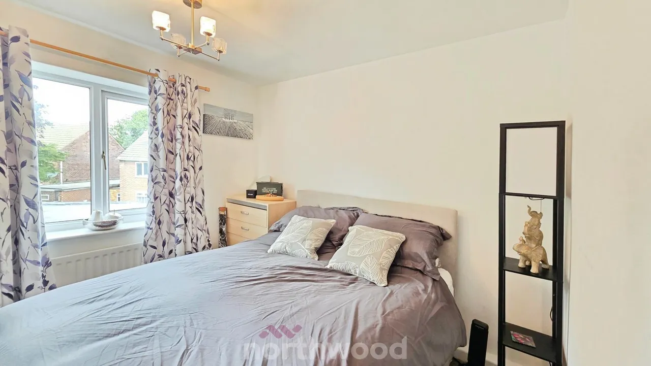 Pembroke Rise, Scawsby, DN5, photo 12