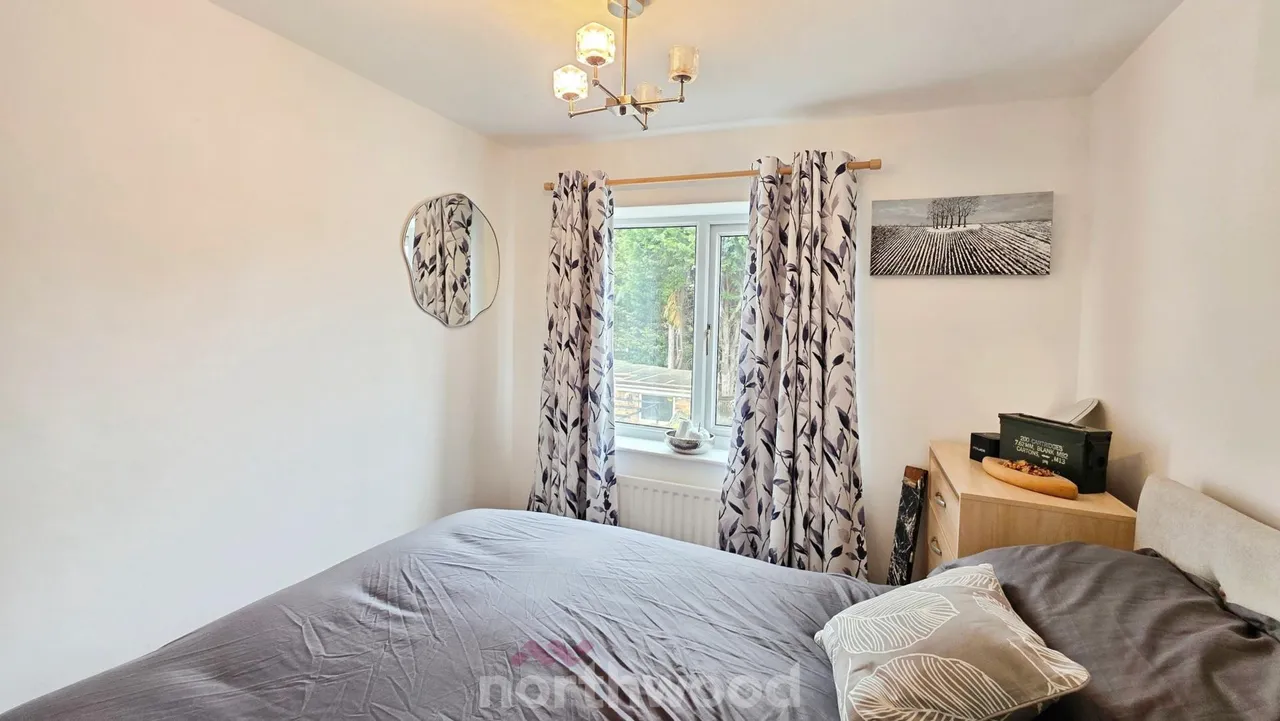 Pembroke Rise, Scawsby, DN5, photo 13