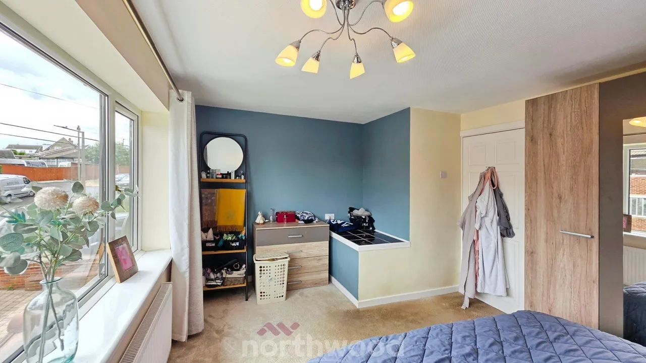 Pembroke Rise, Scawsby, DN5, photo 11