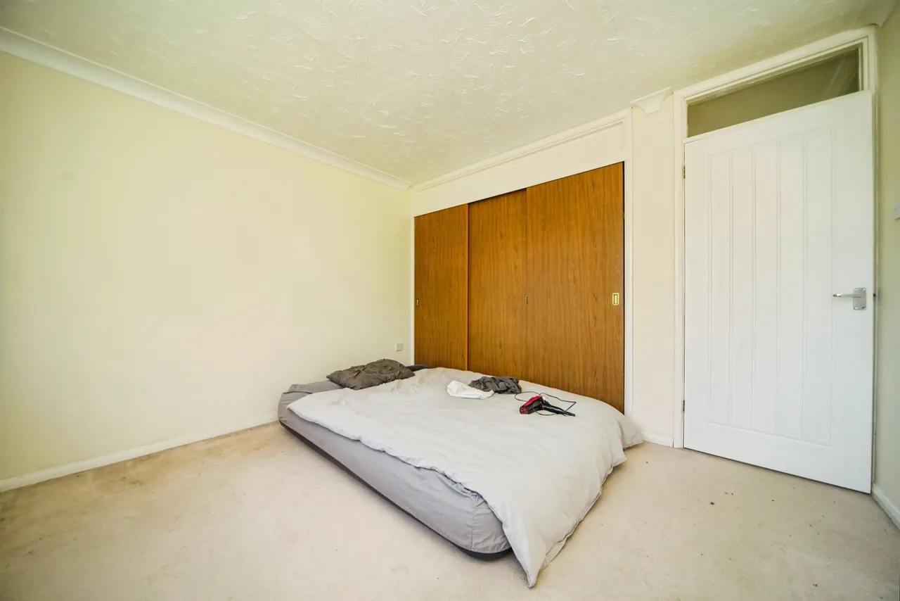 Hawthorn Close, Knodishall, IP17, photo 8